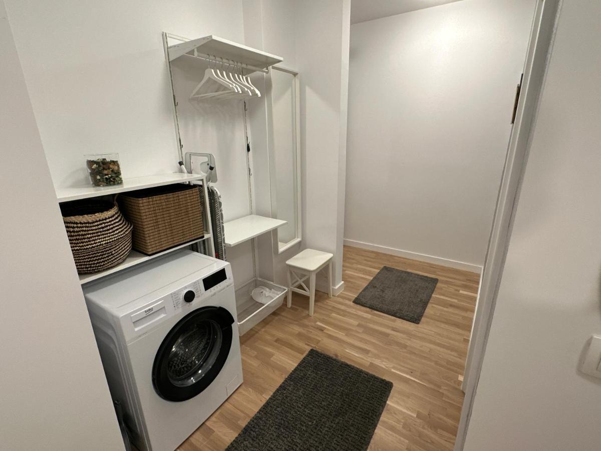Art Apartment Bucharest Luaran gambar